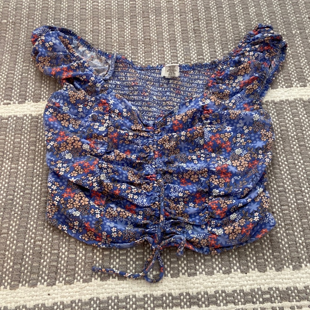 Floral drawstring crop top
